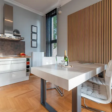 شقة Perkunos, App 12