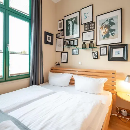 Perkunos, App 12 هيرينجسدورف